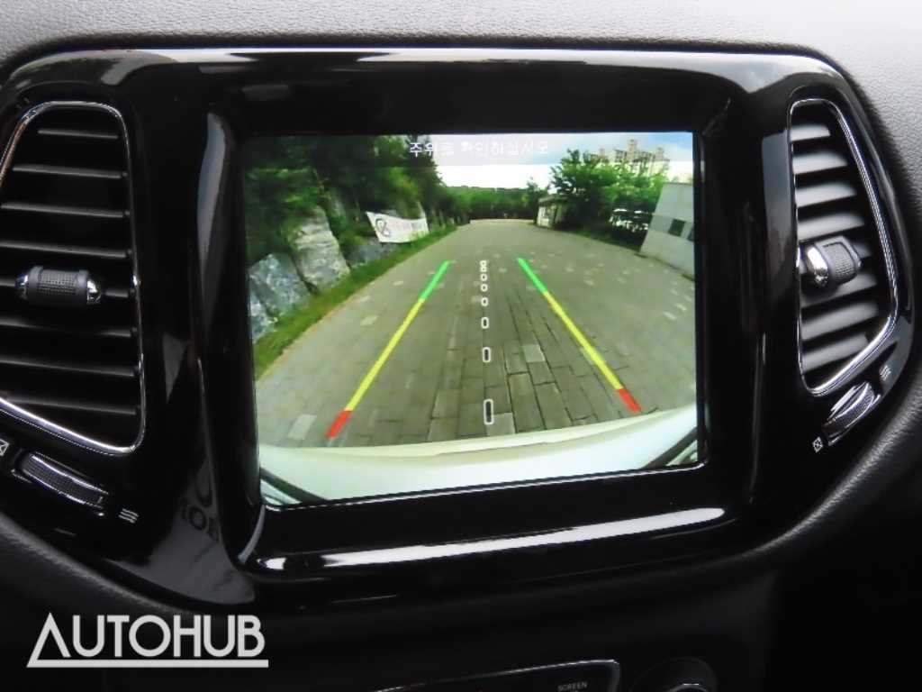 지프 컴패스 컴패스 2세대 2.4 AWD 리미티드 이미지 10