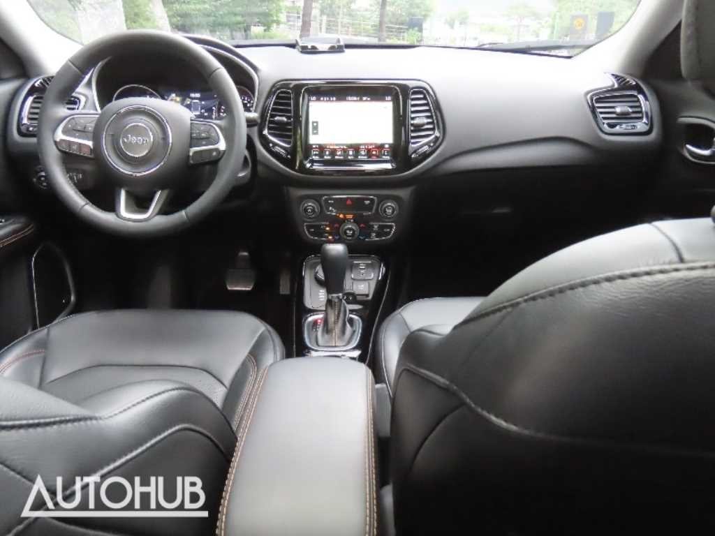 지프 컴패스 컴패스 2세대 2.4 AWD 리미티드 이미지 16