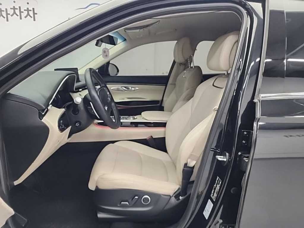 제네시스 GV70 2.5T 가솔린 2WD 이미지 11