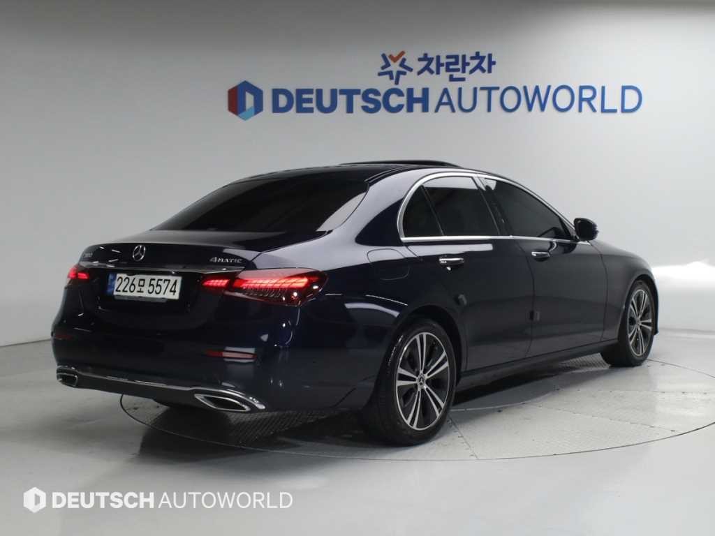 벤츠 E 클래스 E-클래스 W213 E250 아방가르드 이미지 2