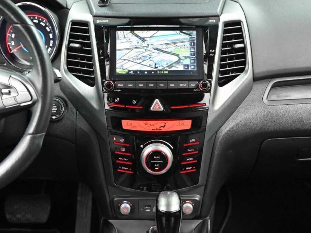 KG모빌리티(쌍용) 티볼리 티볼리 아머 2WD 가솔린 LX 이미지 6