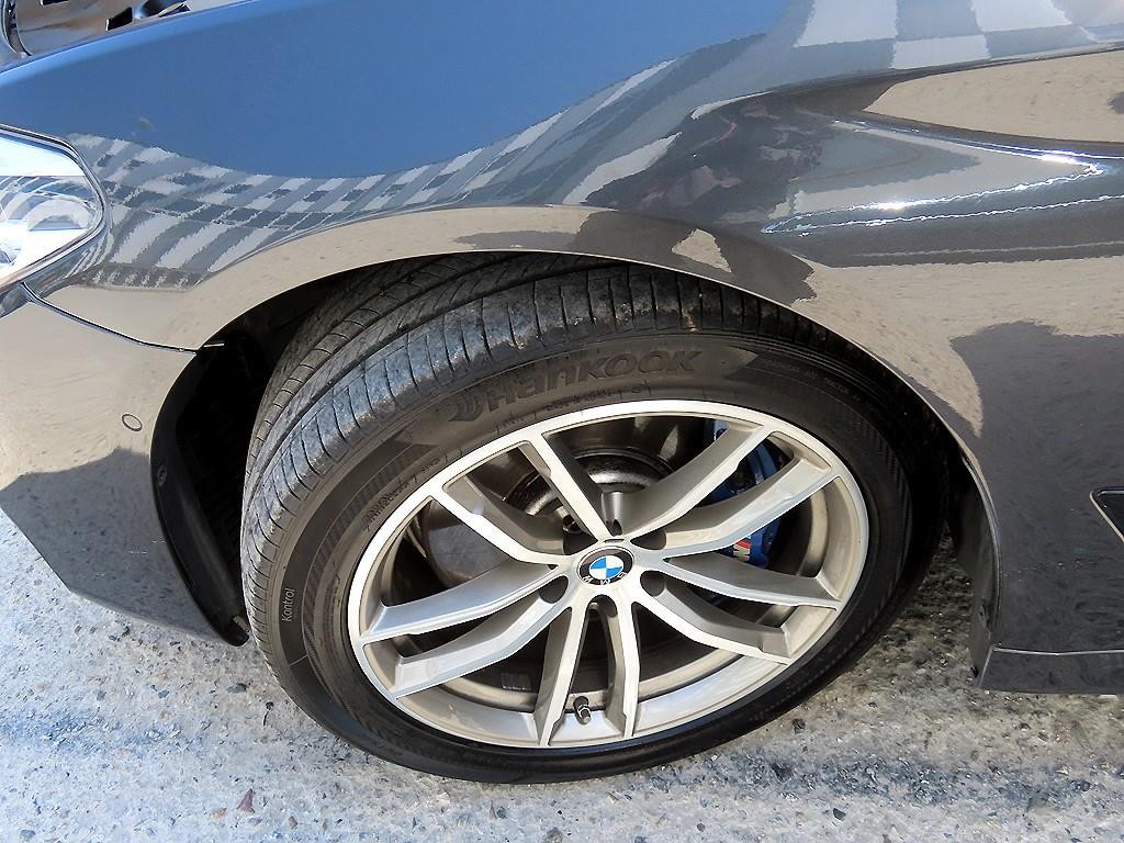 BMW 5시리즈 5시리즈 (G30) 530i xDrive M 스포츠 이미지 20