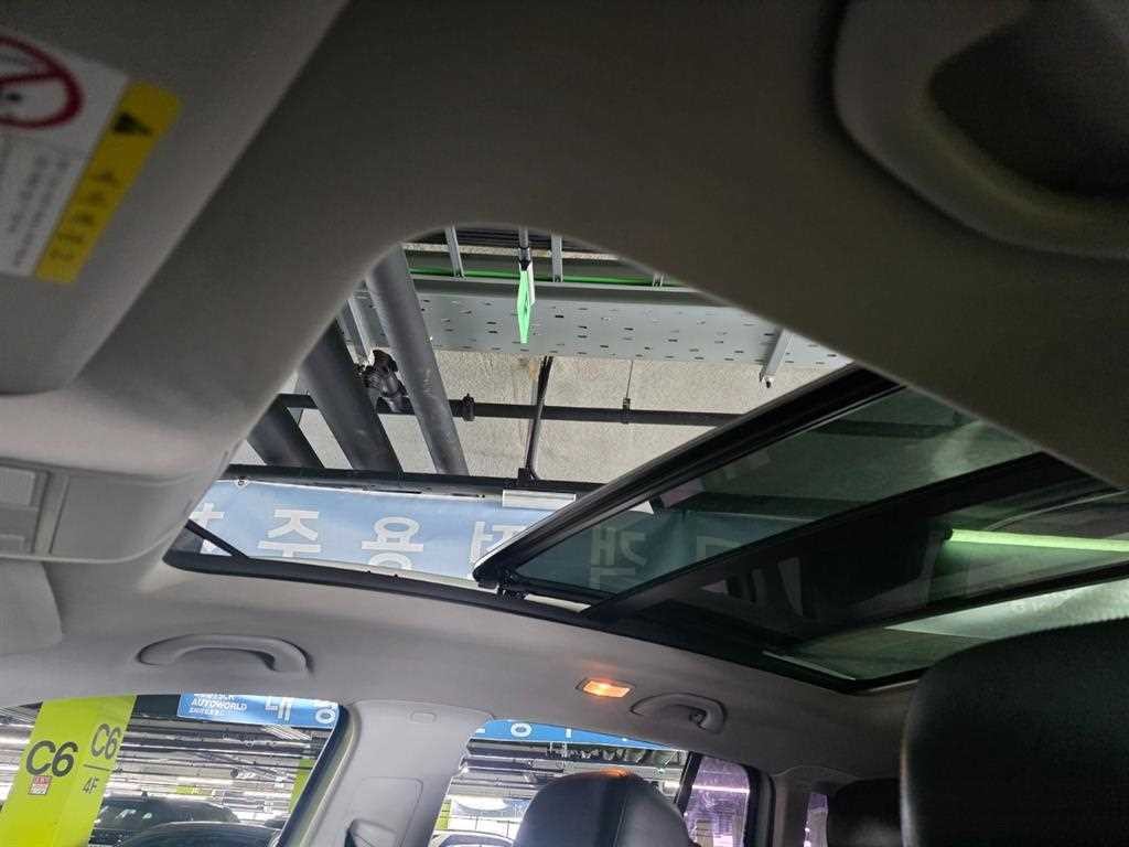 폭스바겐 티구안 뉴티구안 2.0 TDI 프리미엄 이미지 2