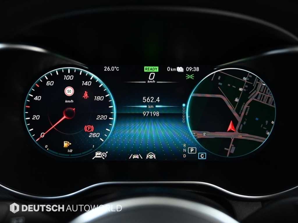 벤츠 GLC 클래스 GLC클래스 X253 GLC 300 e 4MATIC 쿠페 이미지 8