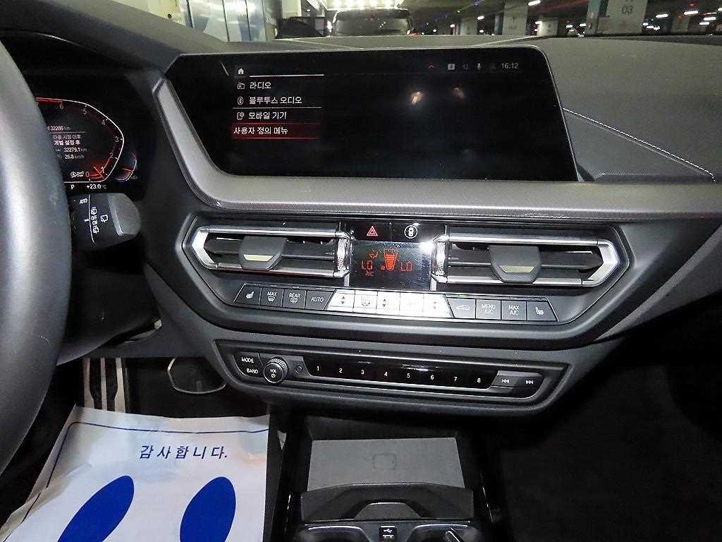 BMW 1시리즈 1시리즈 (F40) 120i M 스포츠 이미지 11
