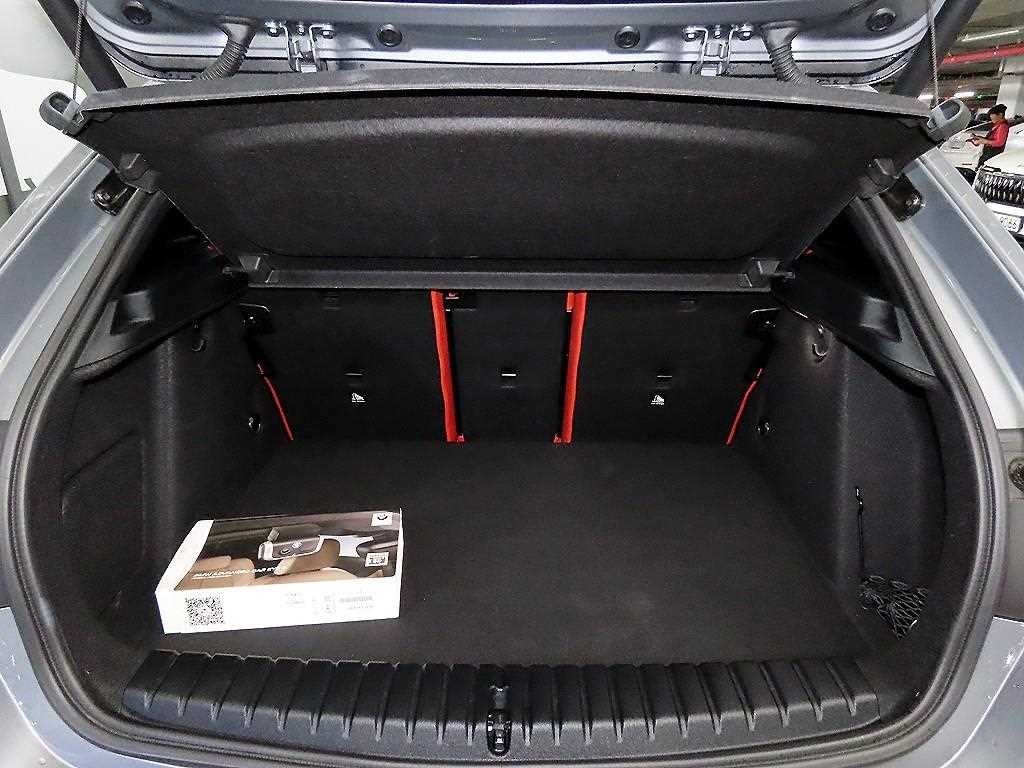 BMW 1시리즈 1시리즈 (F40) 120i M 스포츠 이미지 17