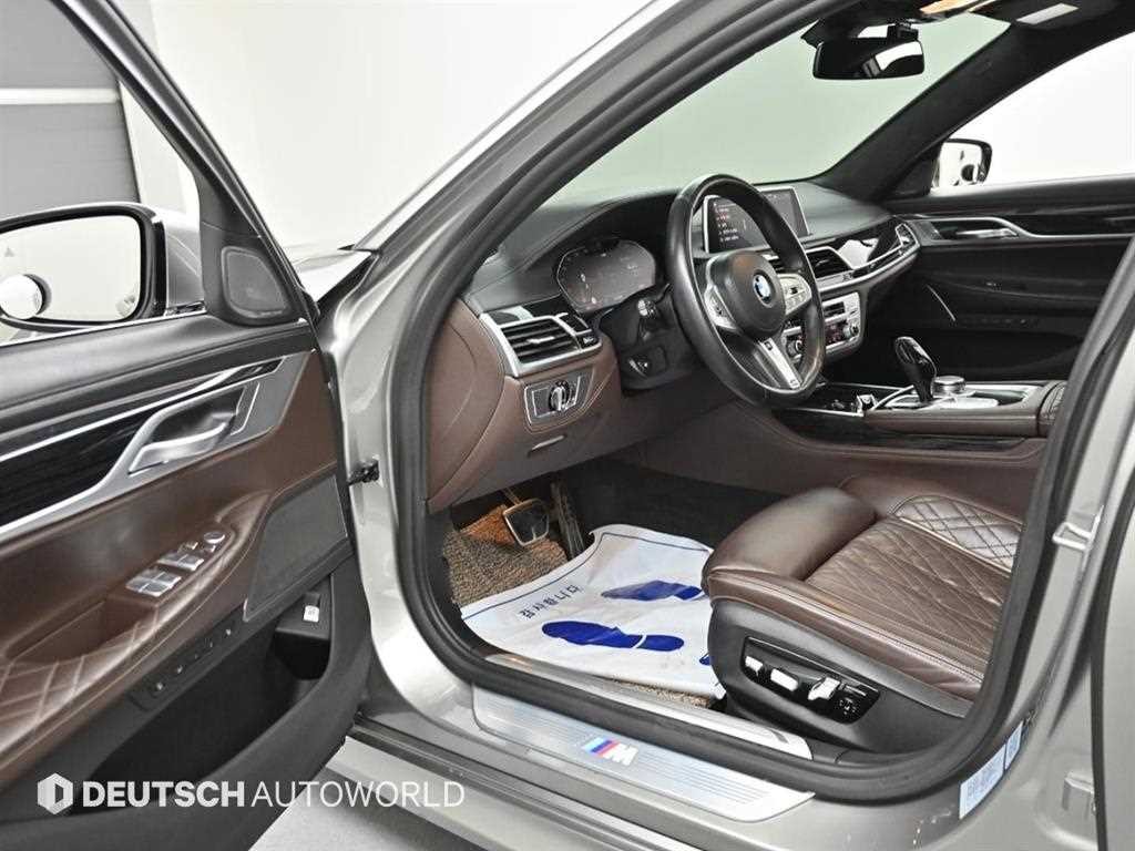 BMW 7시리즈 7시리즈 (G11) 740Li xDrive M SPORT 스포츠 이미지 11