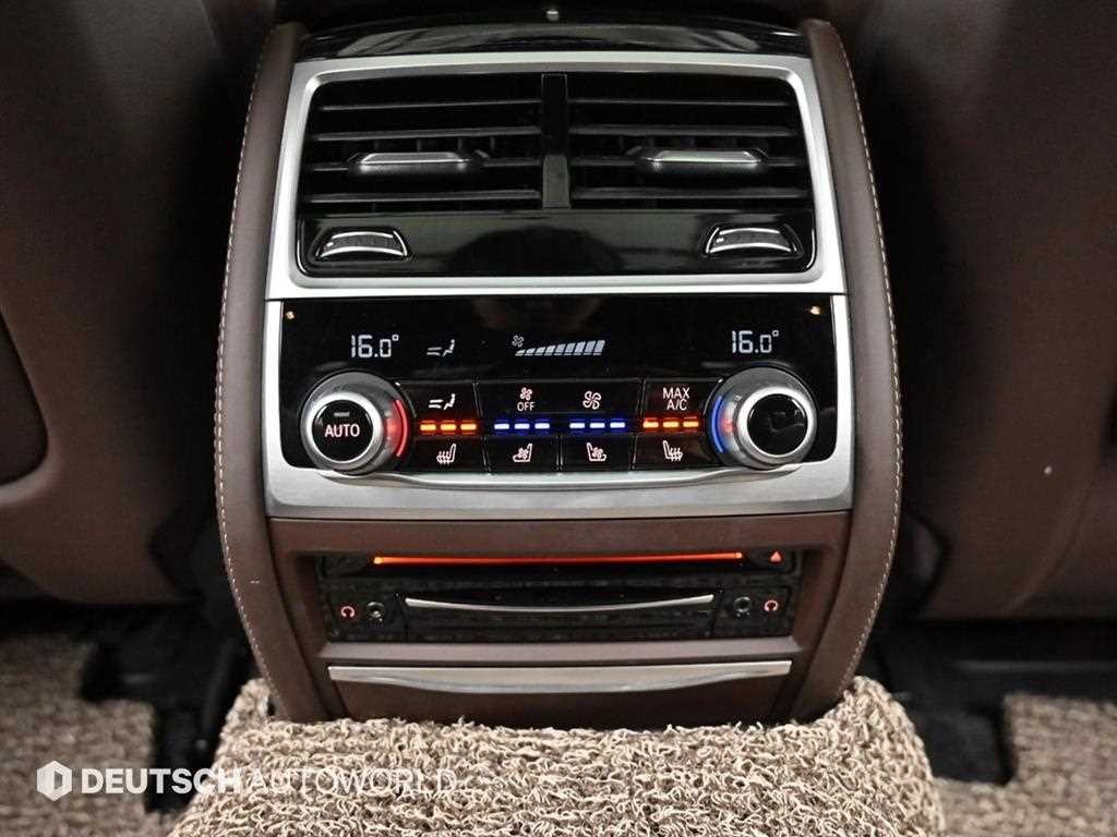 BMW 7시리즈 7시리즈 (G11) 740Li xDrive M SPORT 스포츠 이미지 16