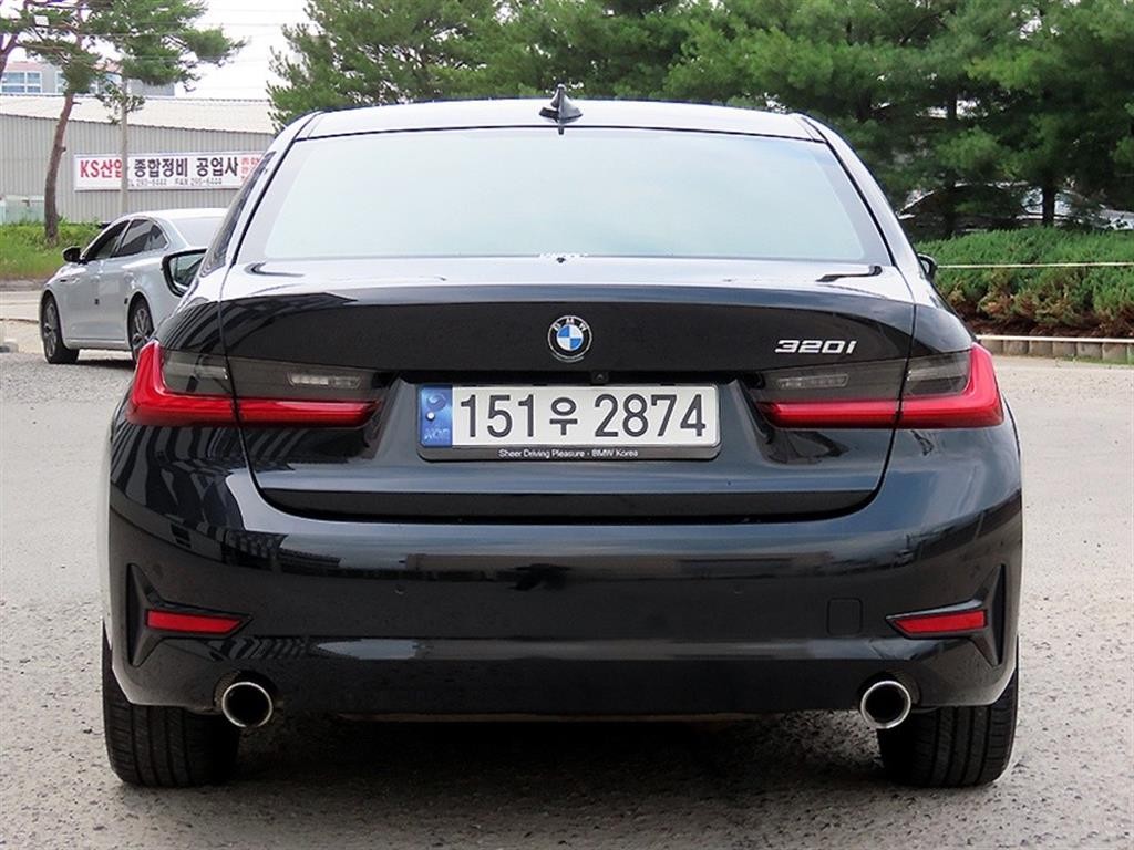 BMW 3시리즈 3시리즈 (G20) 320i 이미지 4