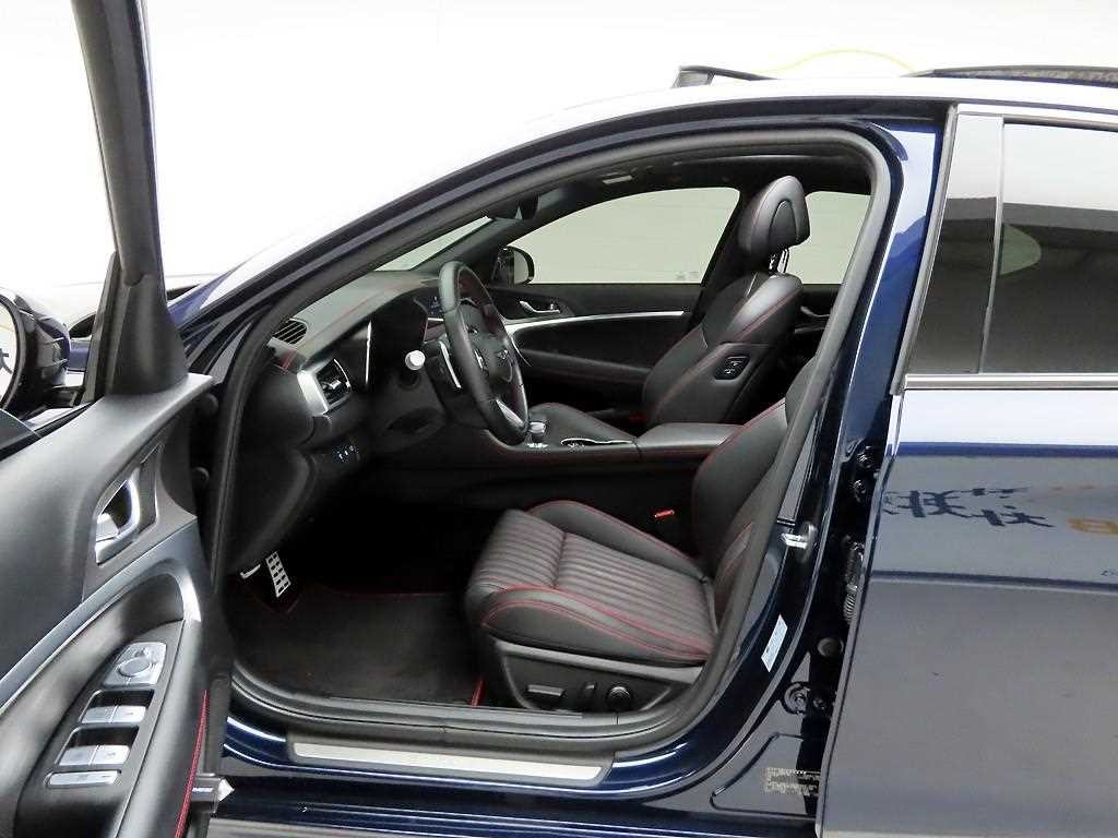 제네시스 G70 더 뉴 G70 가솔린 2.5T 2WD 이미지 11