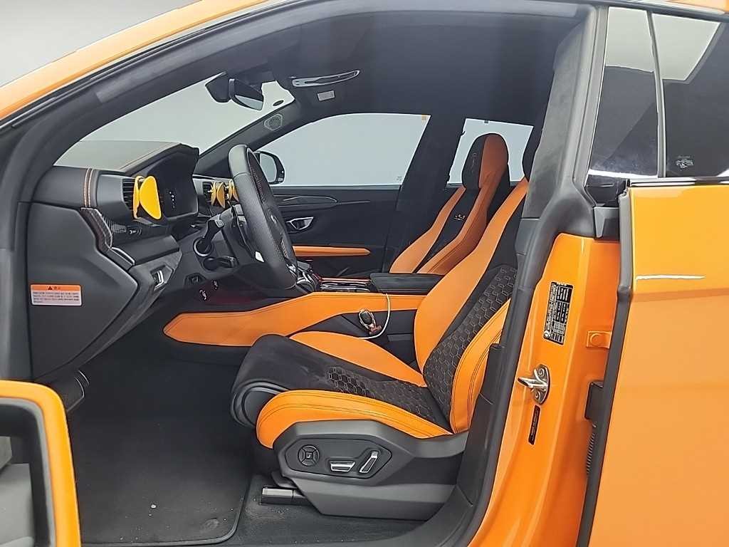 람보르기니 우루스 4.0 V8 이미지 11