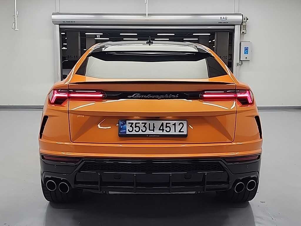 람보르기니 우루스 4.0 V8 이미지 3