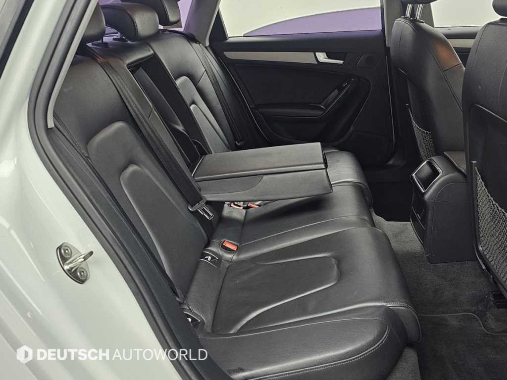 아우디 A4 뉴 A4 2.0 TDI 콰트로 다이나믹 이미지 12