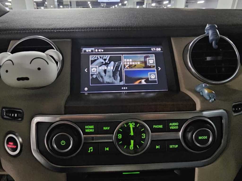 랜드로버 디스커버리 디스커버리4 3.0 SDV6 SE 이미지 10