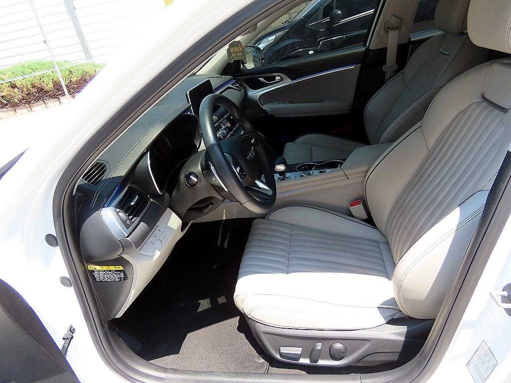제네시스 G70 2.0T 엘리트 이미지 1