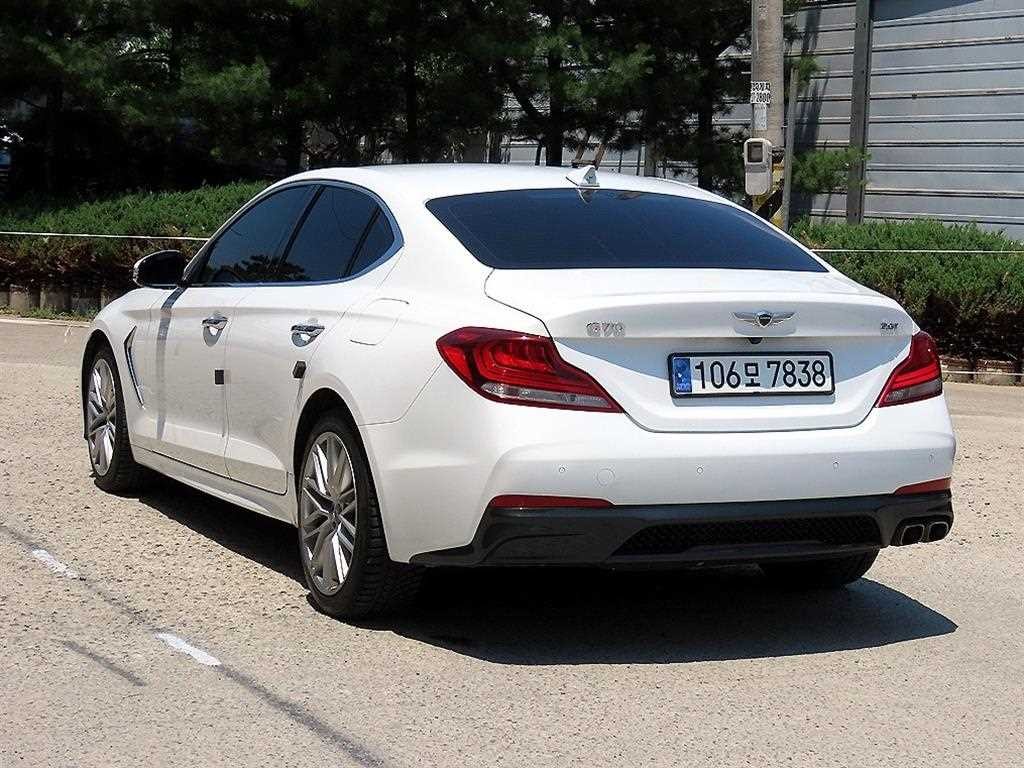 제네시스 G70 2.0T 엘리트 이미지 4