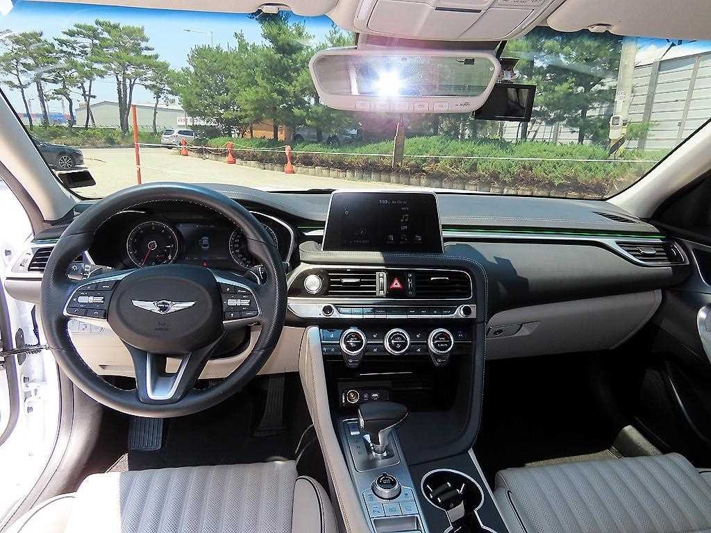 제네시스 G70 2.0T 엘리트 이미지 7