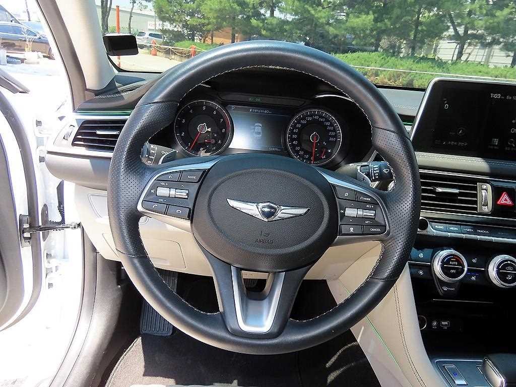 제네시스 G70 2.0T 엘리트 이미지 8