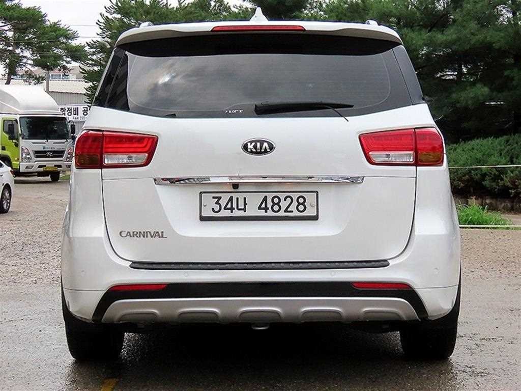 기아 카니발 올 뉴 카니발 디젤 9인승 프레스티지 이미지 4