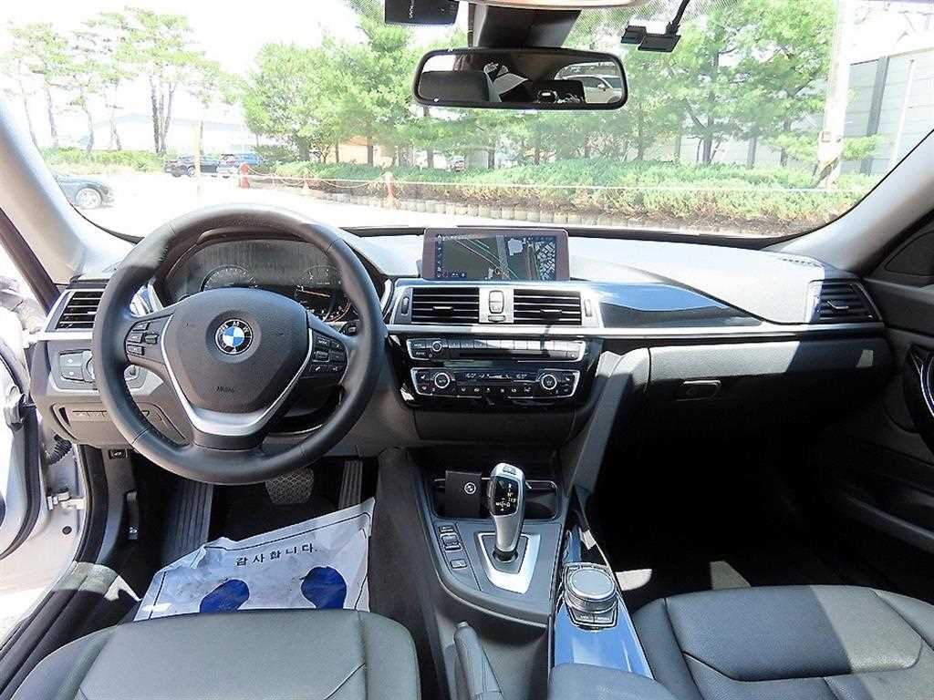 BMW 그란투리스모 3시리즈 GT (F34) GT 320D 이미지 7