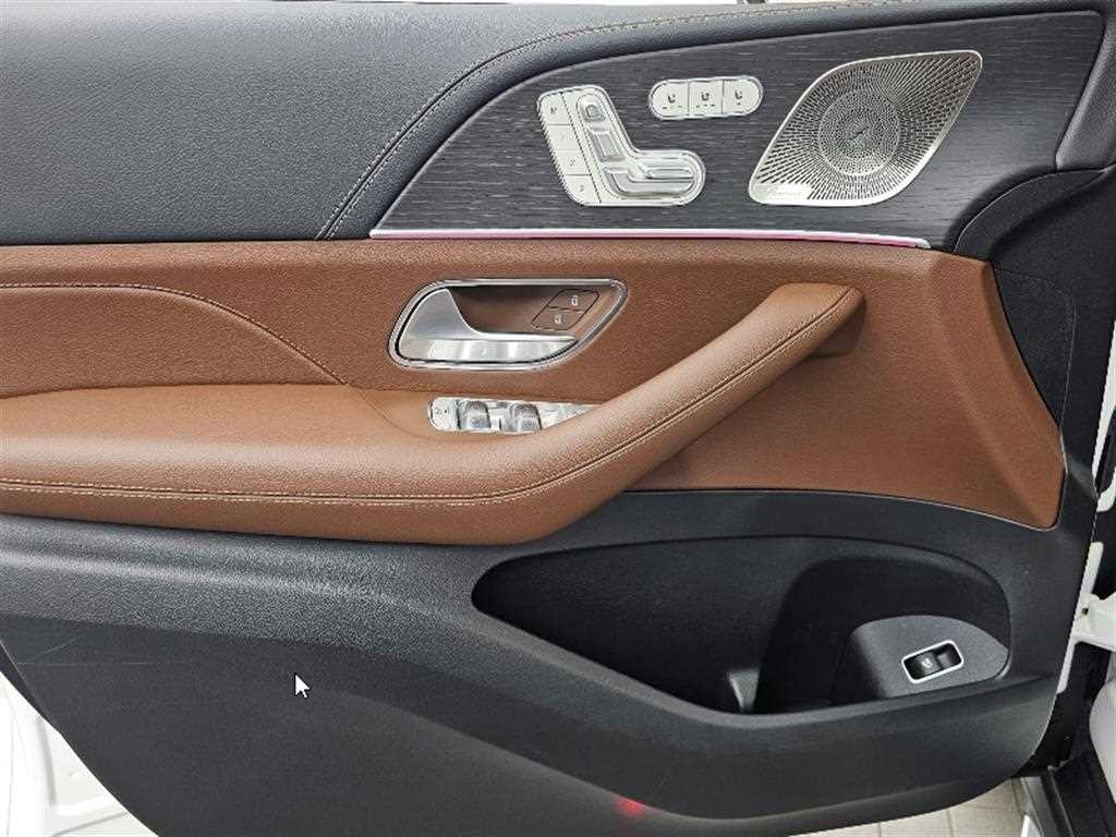 벤츠 GLE 클래스 GLE 클래스 W167 GLE 450 4MATIC 이미지 10