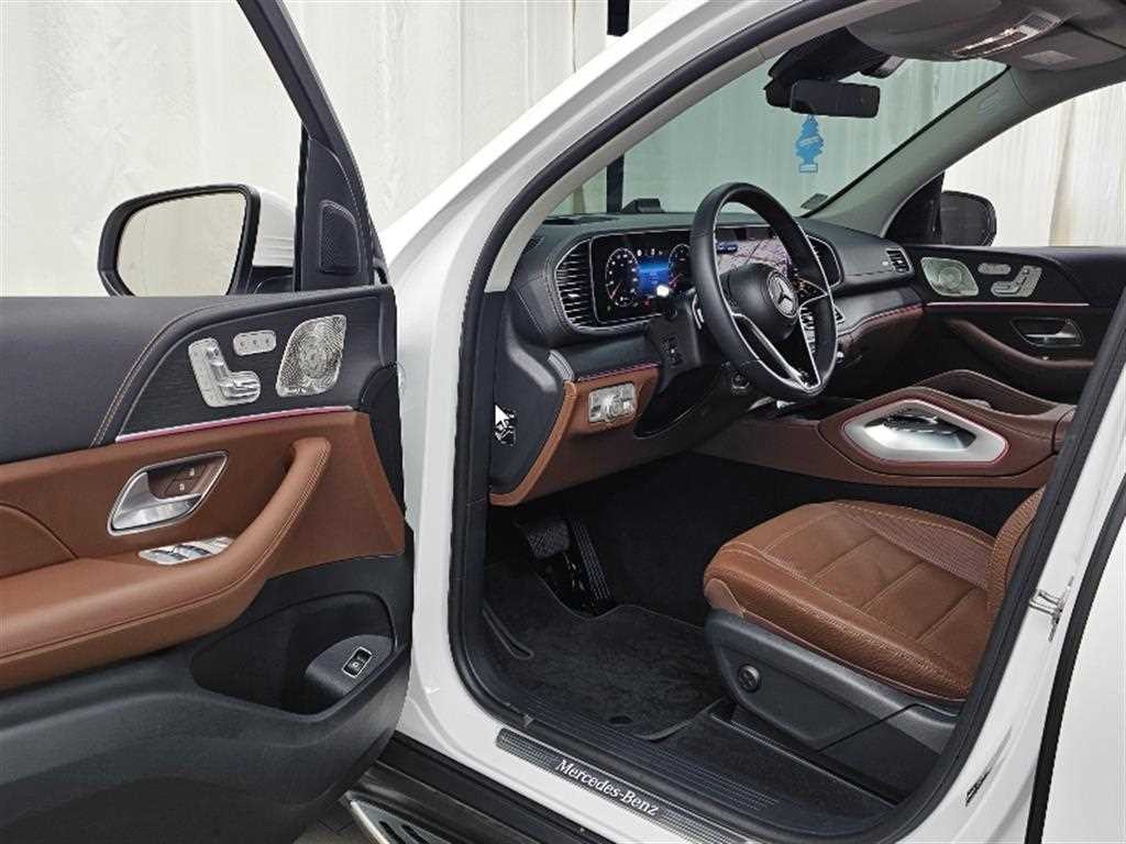 벤츠 GLE 클래스 GLE 클래스 W167 GLE 450 4MATIC 이미지 11