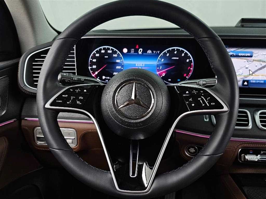 벤츠 GLE 클래스 GLE 클래스 W167 GLE 450 4MATIC 이미지 13
