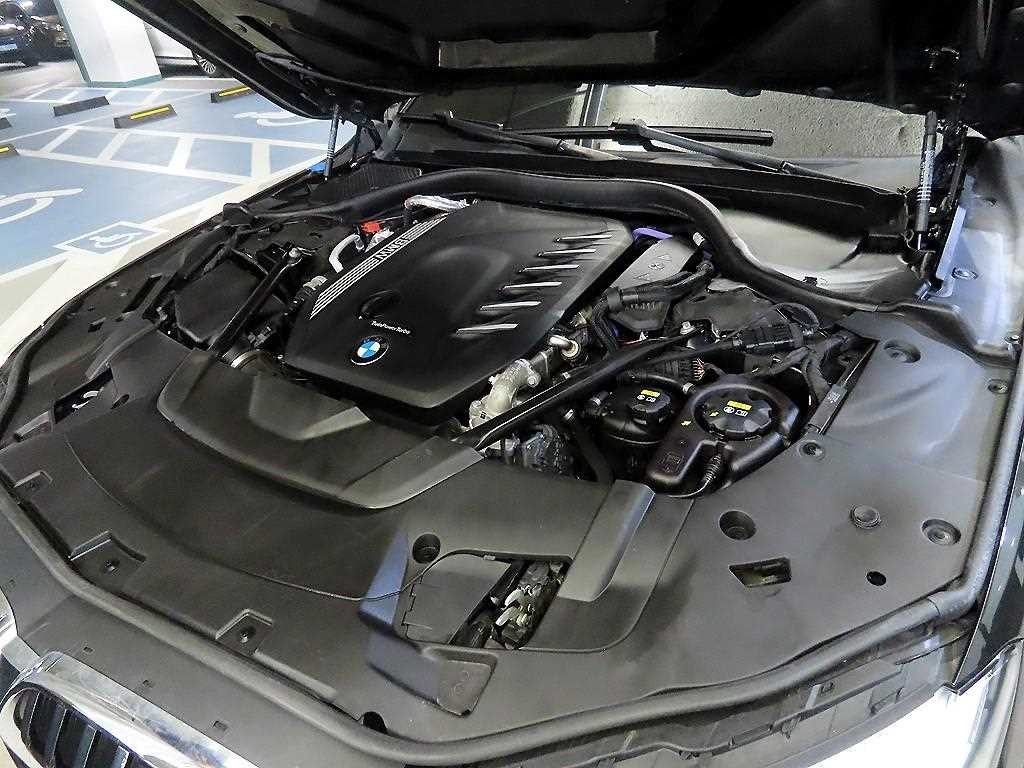 BMW 7시리즈 7시리즈 (G11) 740d xDrive 디자인 퓨어 엑설런스 이미지 19