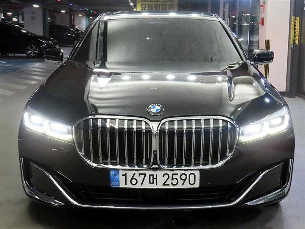 BMW 7시리즈 7시리즈 (G11) 740d xDrive 디자인 퓨어 엑설런스 이미지 2
