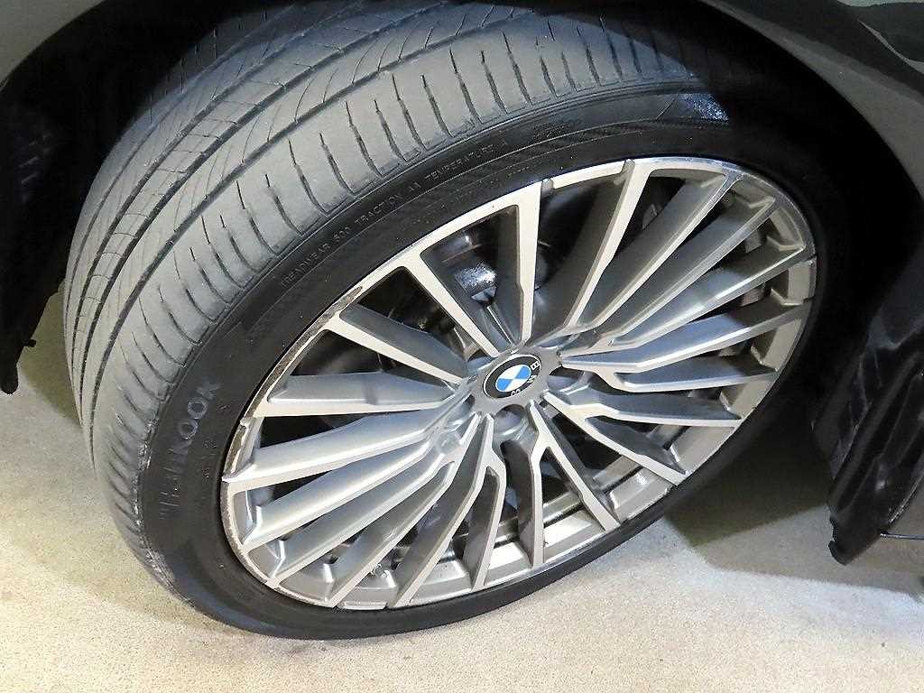 BMW 7시리즈 7시리즈 (G11) 740d xDrive 디자인 퓨어 엑설런스 이미지 20