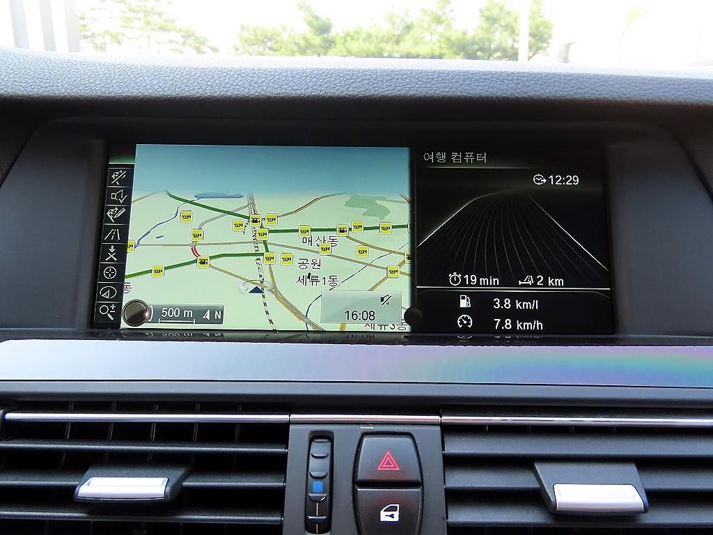 BMW 5시리즈 5시리즈 (F10) 528i 이미지 14