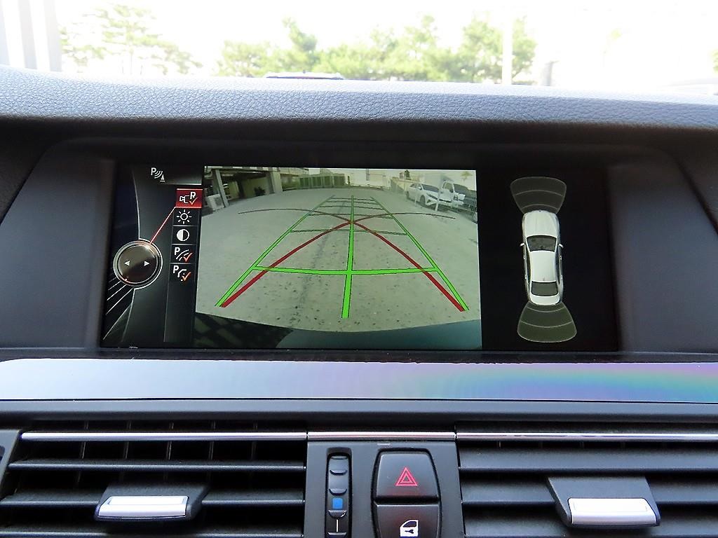 BMW 5시리즈 5시리즈 (F10) 528i 이미지 15