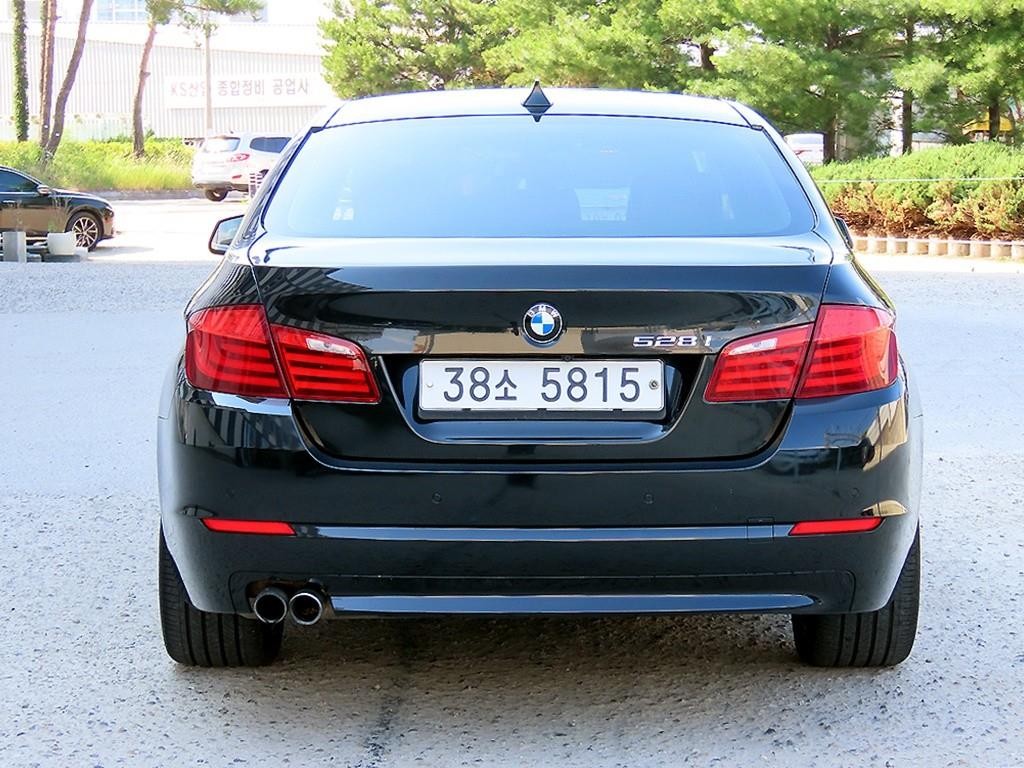 BMW 5시리즈 5시리즈 (F10) 528i 이미지 4