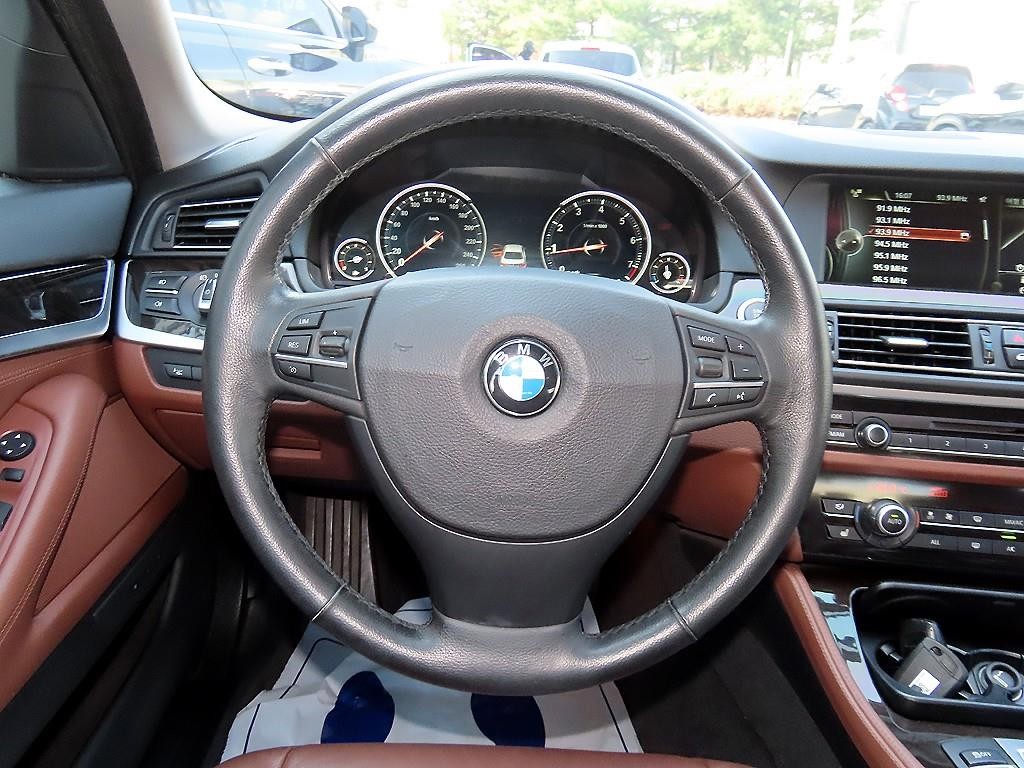 BMW 5시리즈 5시리즈 (F10) 528i 이미지 8
