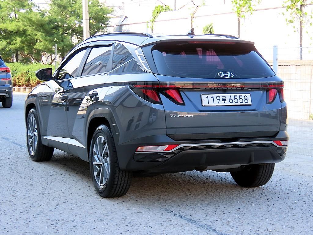 현대 투싼 투싼 (NX4) 디젤 2.0 2WD 프리미엄 이미지 3