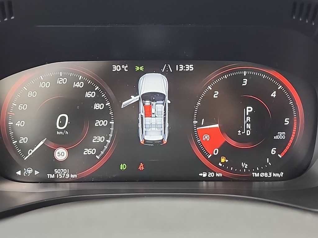 볼보 XC60 XC60(2세대) D5 AWD 인스크립션 이미지 6