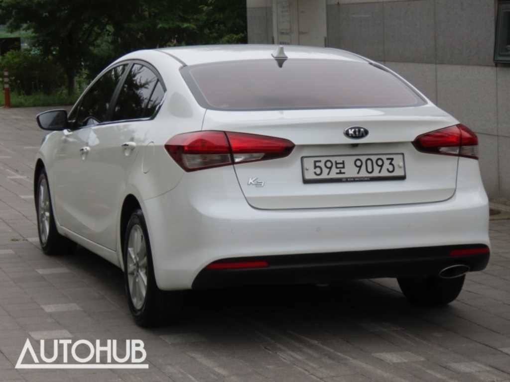 기아 K3 더뉴 K3 1.6 GDI 트렌디 스타일 이미지 4