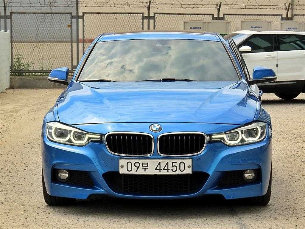 BMW 3시리즈 3시리즈 (F30) 330i M 스포츠 이미지 1