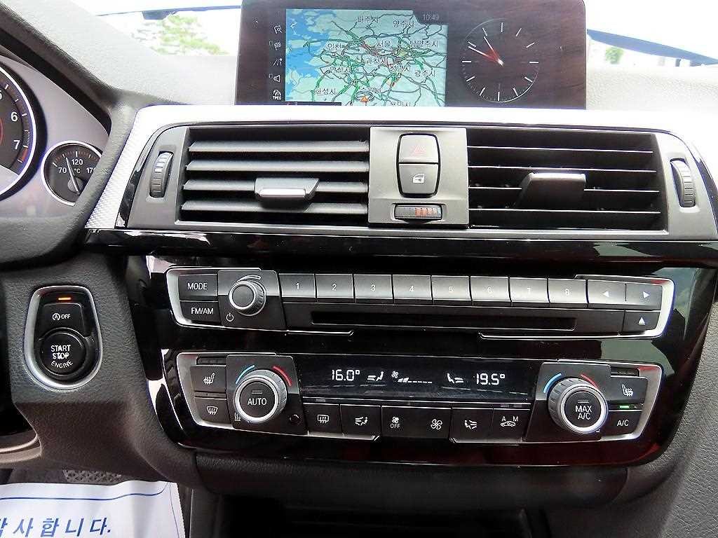 BMW 3시리즈 3시리즈 (F30) 330i M 스포츠 이미지 13