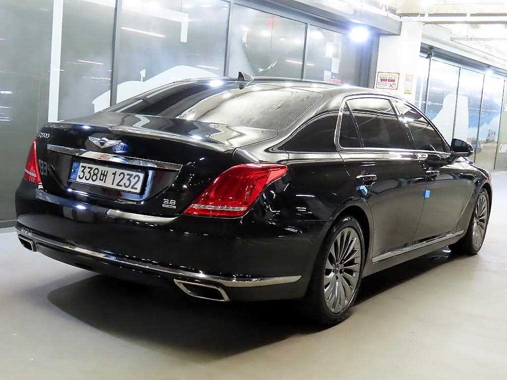 제네시스 EQ900 3.8 GDI AWD 프리미엄 럭셔리 이미지 4