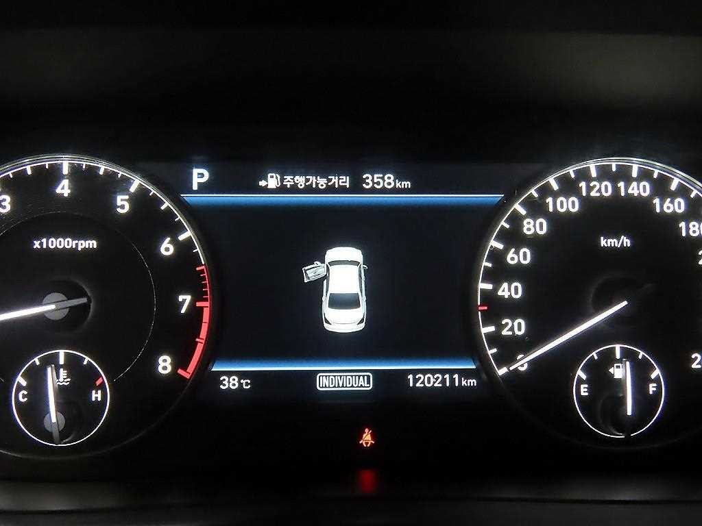 제네시스 EQ900 3.8 GDI AWD 프리미엄 럭셔리 이미지 9