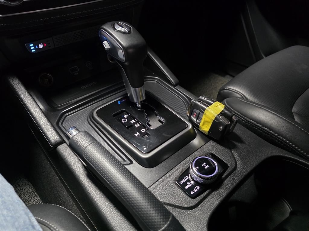 KG모빌리티(쌍용) 렉스턴 렉스턴 스포츠 칸 디젤 2.2 4WD 5링크 다이나믹 에디션 이미지 10
