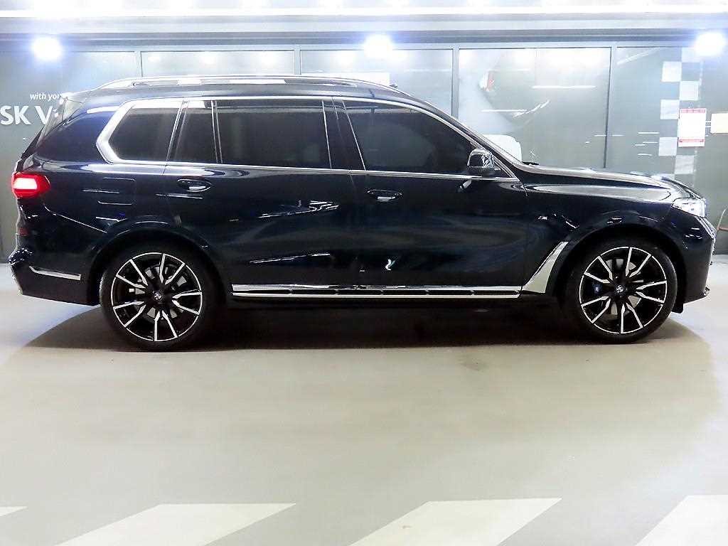 BMW X7 X7 (G07) xDrive 40i M 스포츠 이미지 3