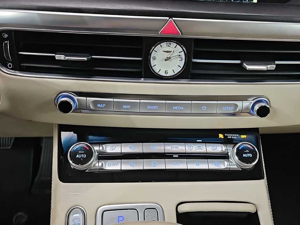 제네시스 G90 3.8 GDI AWD 프리미엄 럭셔리 이미지 10