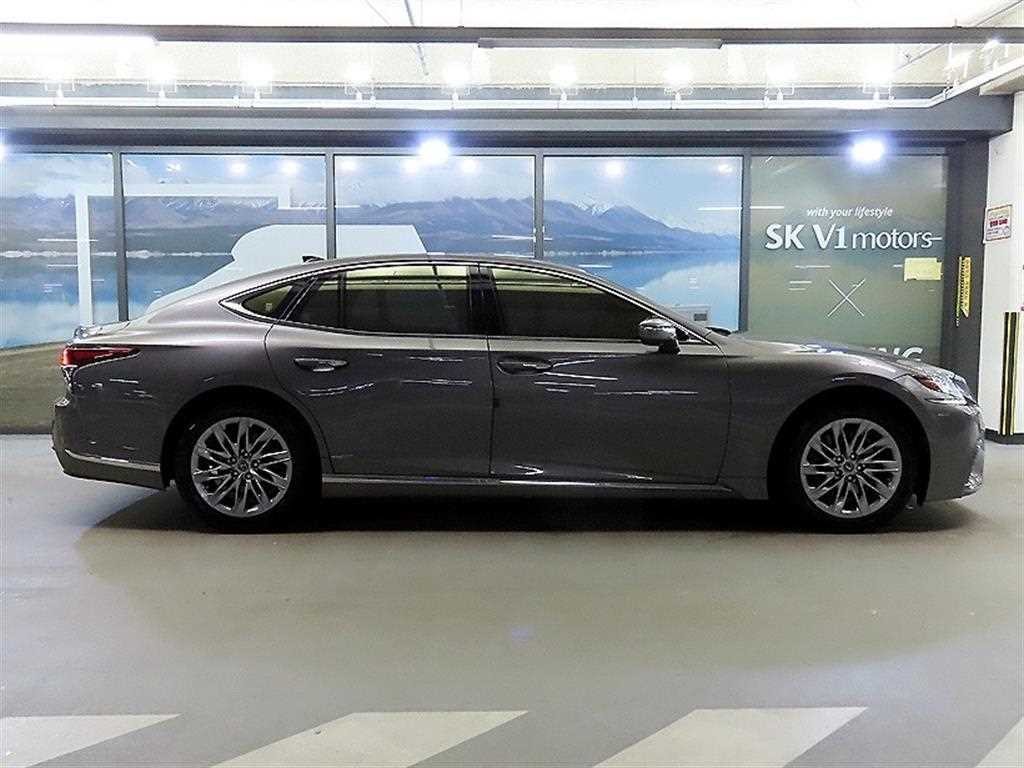 렉서스 LS LS500 3.5 럭셔리 AWD 이미지 3