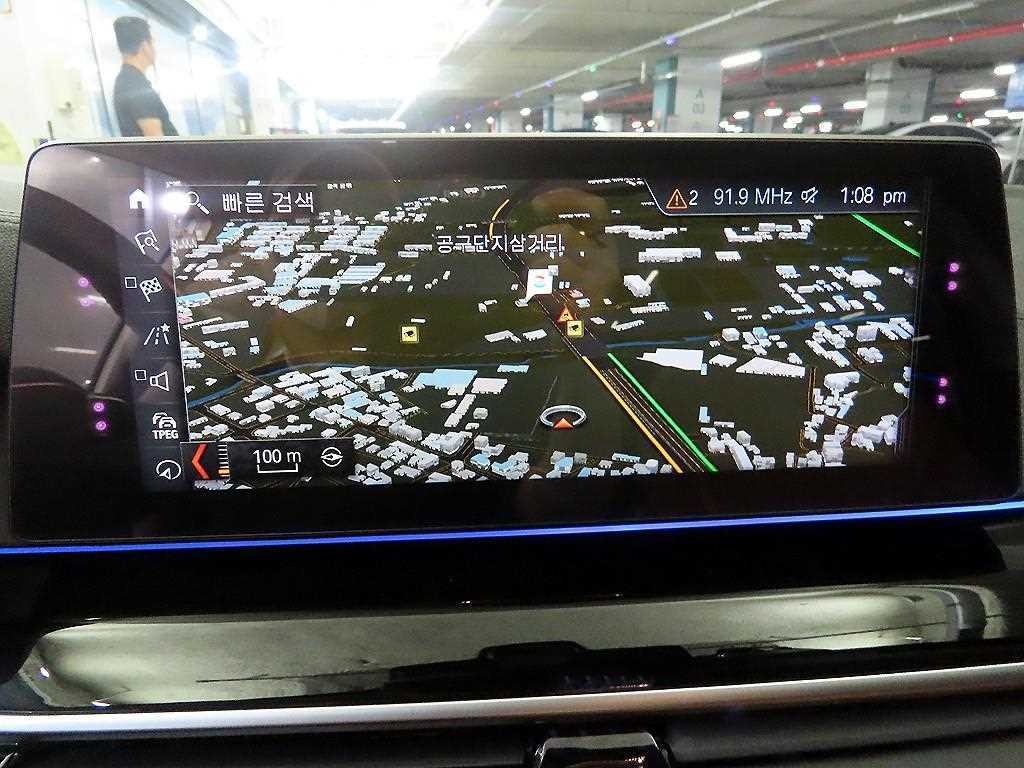 BMW 5시리즈 5시리즈 (G30) 520d 럭셔리 스페셜 에디션 이미지 14