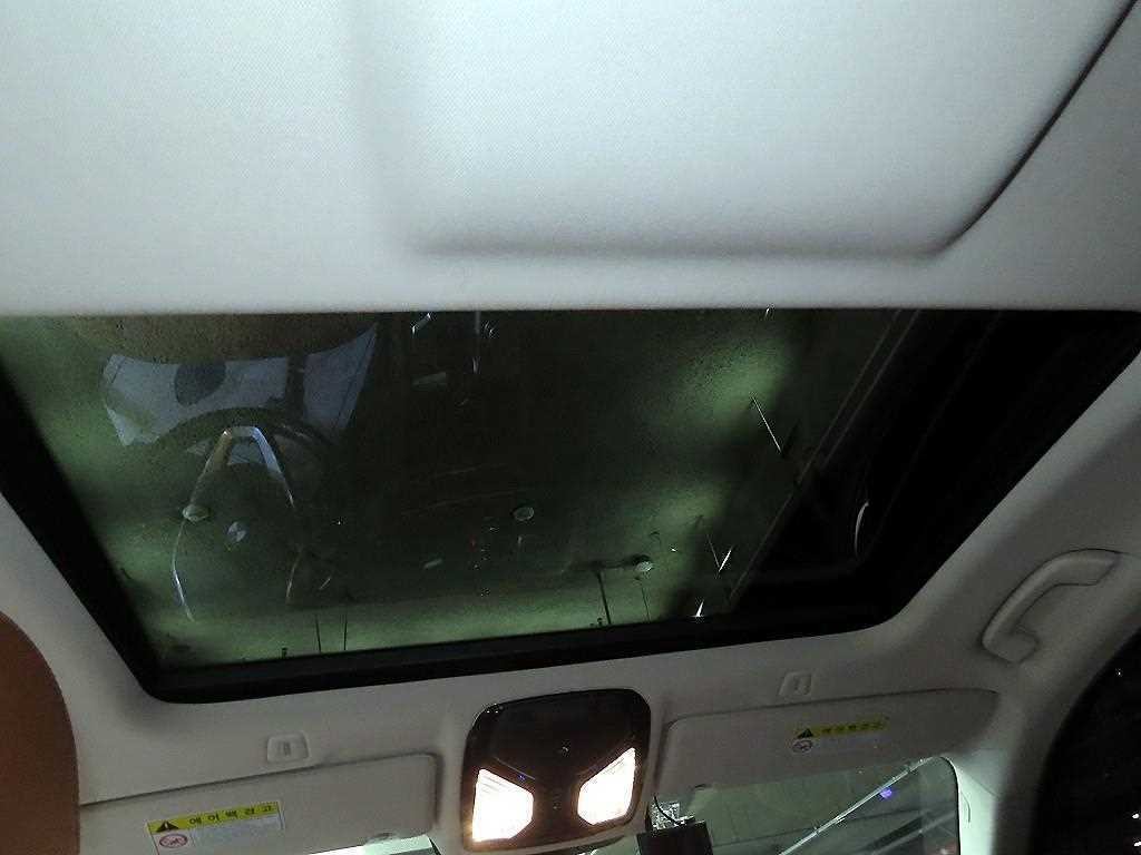 BMW 5시리즈 5시리즈 (G30) 520d 럭셔리 스페셜 에디션 이미지 16
