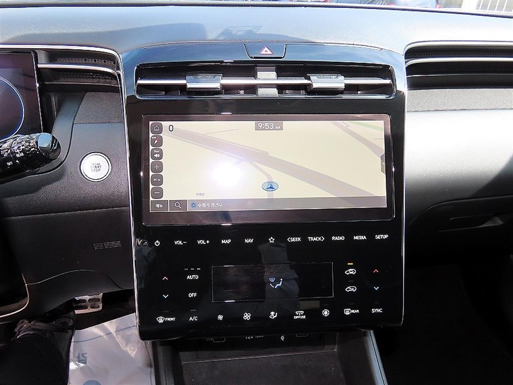 현대 투싼 투싼 (NX4) 가솔린 1.6 터보 4WD 인스퍼레이션 이미지 13