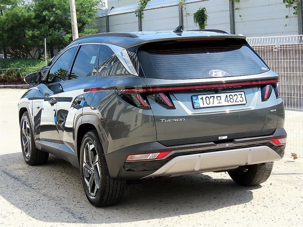 현대 투싼 투싼 (NX4) 가솔린 1.6 터보 4WD 인스퍼레이션 이미지 3