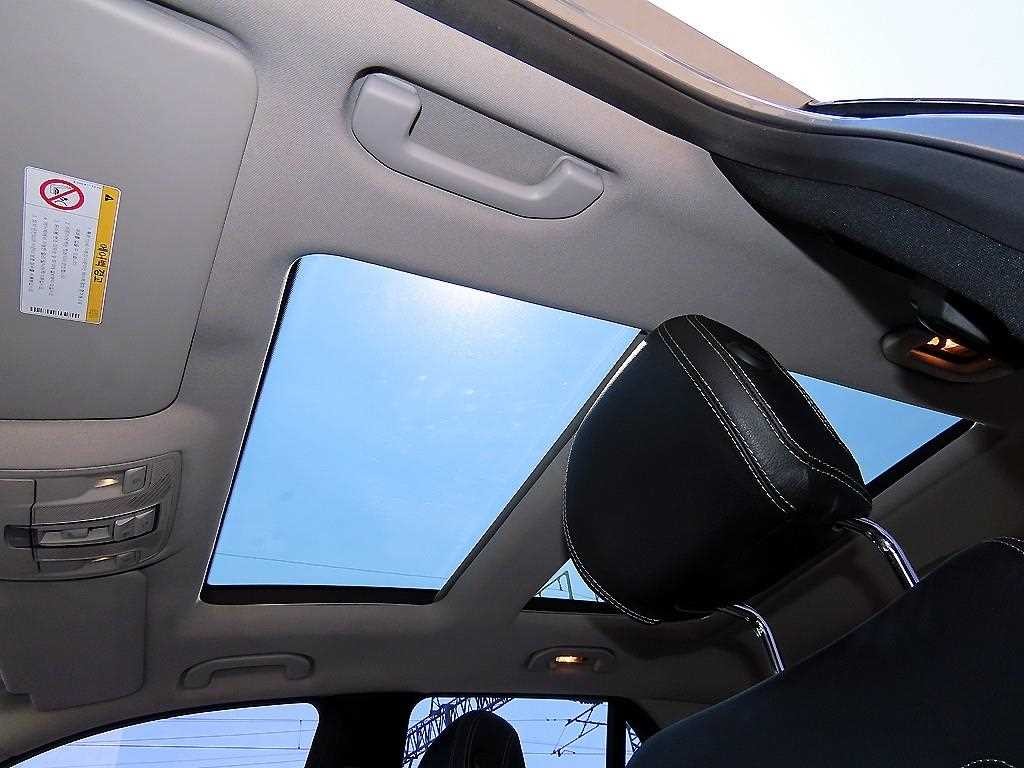 벤츠 M 클래스 뉴 M클래스 W166 ML250 블루텍 4매틱 이미지 16